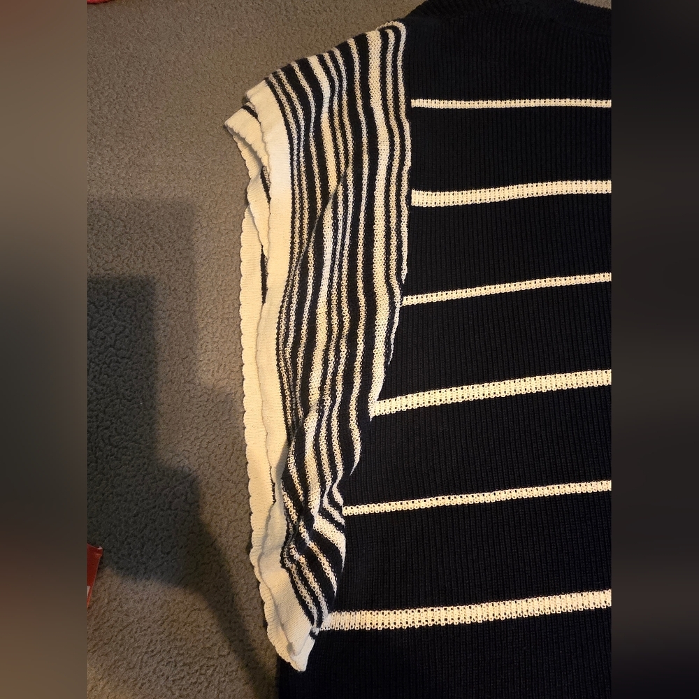 Andree By Unit Sweater Size 1x Like New - image 5